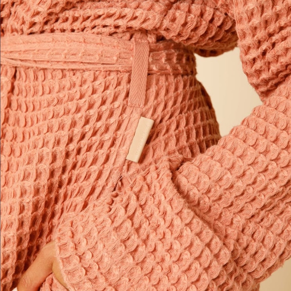 RHONY 🍎 Happy Place Weightless Waffle Robe